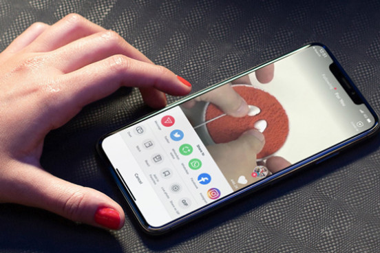 Hướng dẫn cách đặt video làm hình nền iPhone nhanh chóng