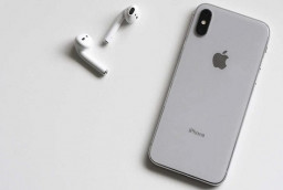 Bạn khó chịu khi vào Facebook bị tắt nhạc trên iPhone? Bỏ túi ngay các bí kíp dưới đây nhé