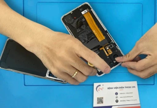 thay-pin-Samsung-Galaxy-A50-lay-lien.jpg