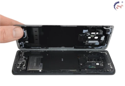 thay-pin-Samsung-S9-Plus-gia-re.jpg