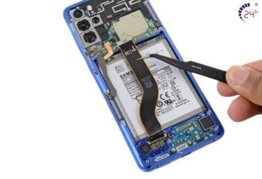 thay-pin-Samsung-S20-Plus-gia-re.jpg