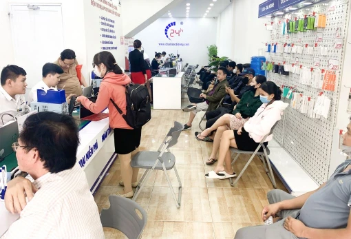 thay-pin-oppo-reno2-z-2.jpg