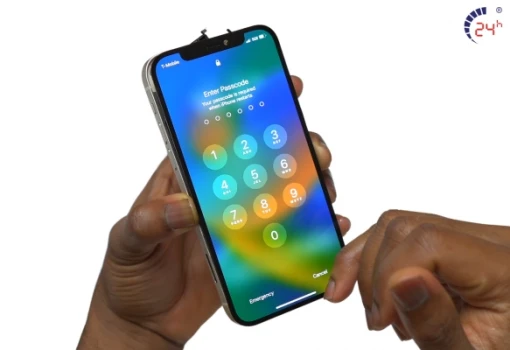 thay-mat-kinh-iphone-12-mini-uy-tin.jpg