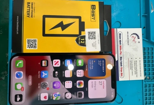 thay-pin-iphone-12-pro-max-4.jpg