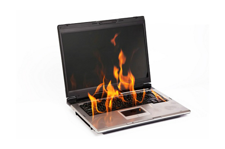 laptop Dell bật không lên nguồn