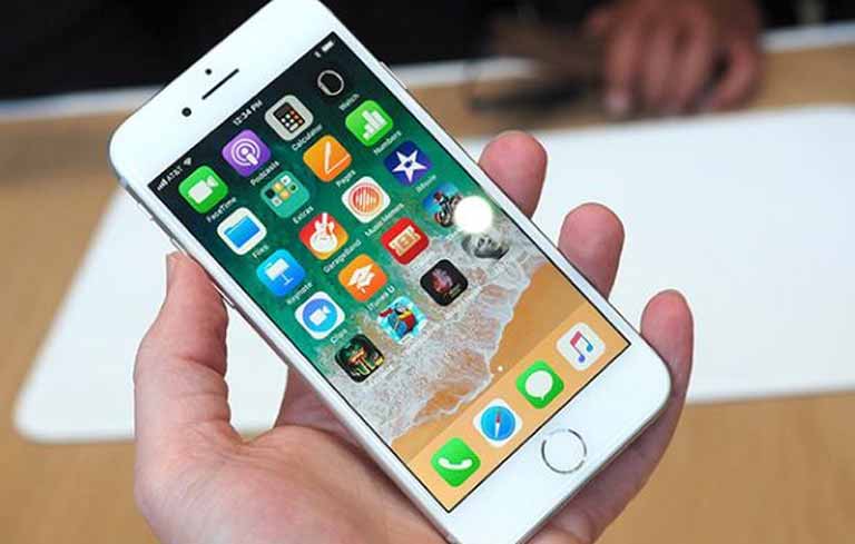 man-hinh-iphone-8-bi-chay-muc-1
