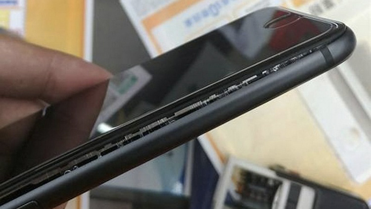 sua-iphone-8-4