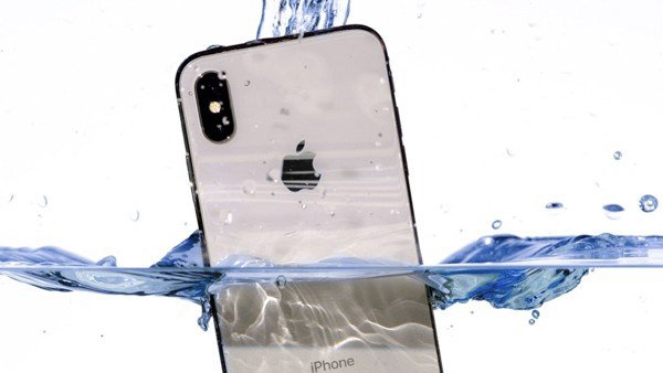 thay-pin-iphone-x-co-mat-chong-nuoc-khong-2