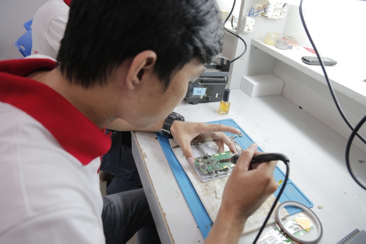 Học sửa chữa Laptop