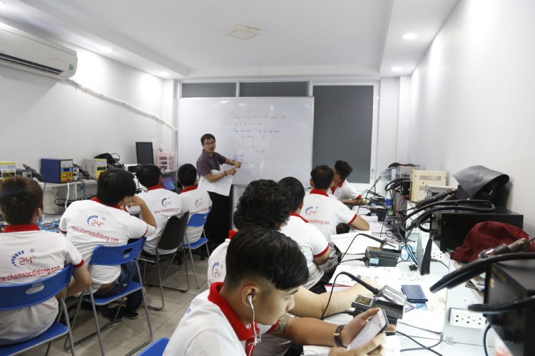 học nghề ở đâu?