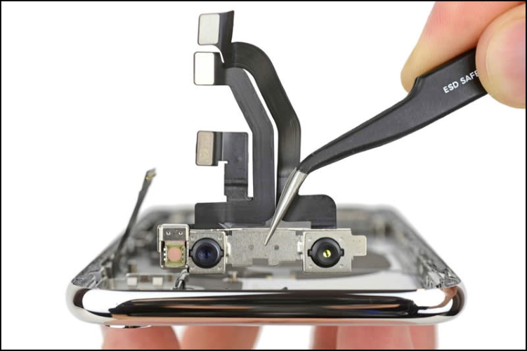 Fix lỗi Face ID iPhone 11