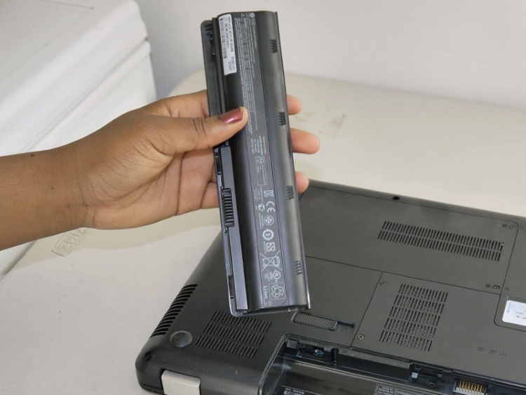 Pin Laptop Dell Latitude E7440