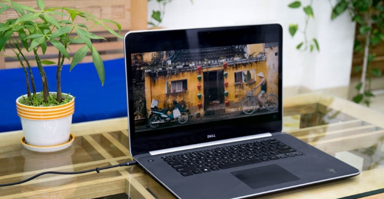 Laptop Dell M3800