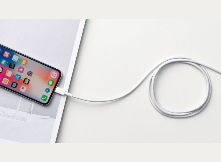 Sử dụng các bộ sạc iPhone thay thế để tiết kiệm chi phí