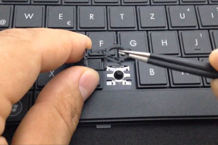 Thay bàn phím Laptop Asus VivoBook X509