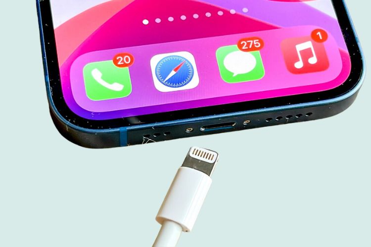 Sạc pin iPhone 14 khi mới mua về
