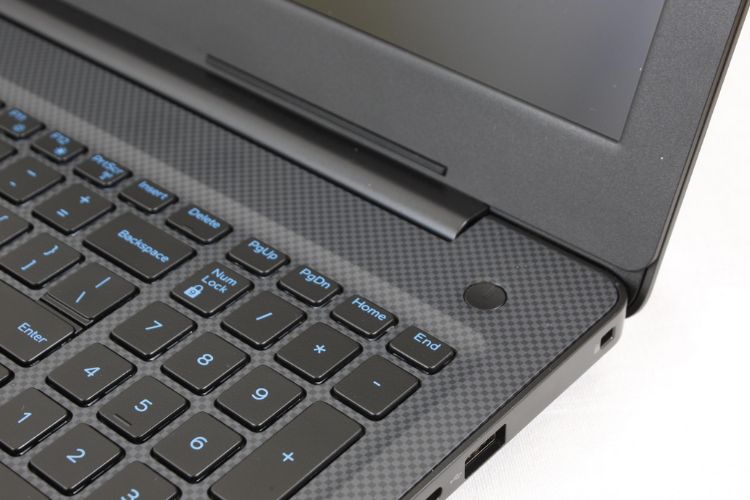 Thay bàn phím Laptop Dell 15 3579