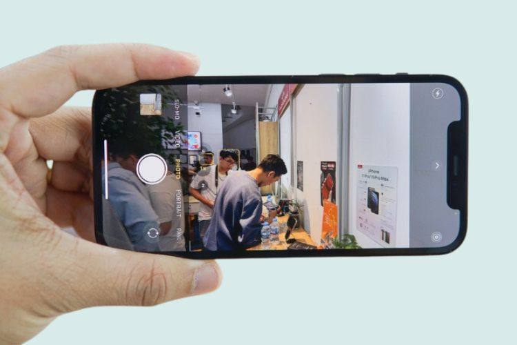 Sửa lỗi camera iPhone 13 Pro Max