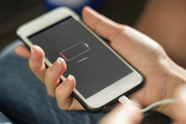 iPhone 13 Pro Max sạc không vào pin