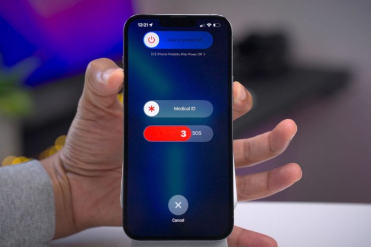 khởi động lại iPhone 13 Pro Max