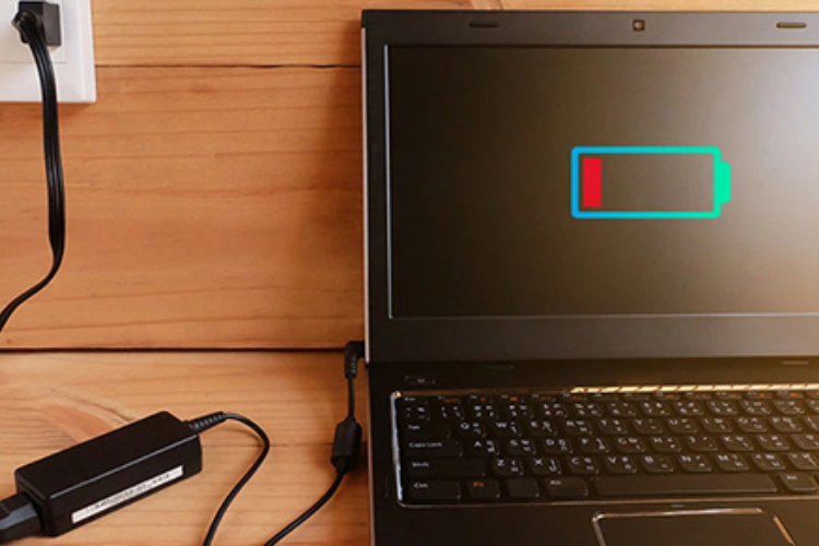 Dù đã bảo quản cẩn thận nhưng một ngày nào đó pin laptop vẫn sẽ bị trục trặc