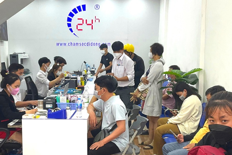 không phát sinh thêm chi phí khi sửa và loa được bảo hành 6 tháng.