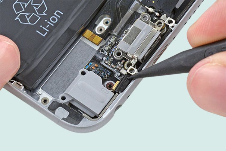 iPhone XR bị lỗi phần cứng