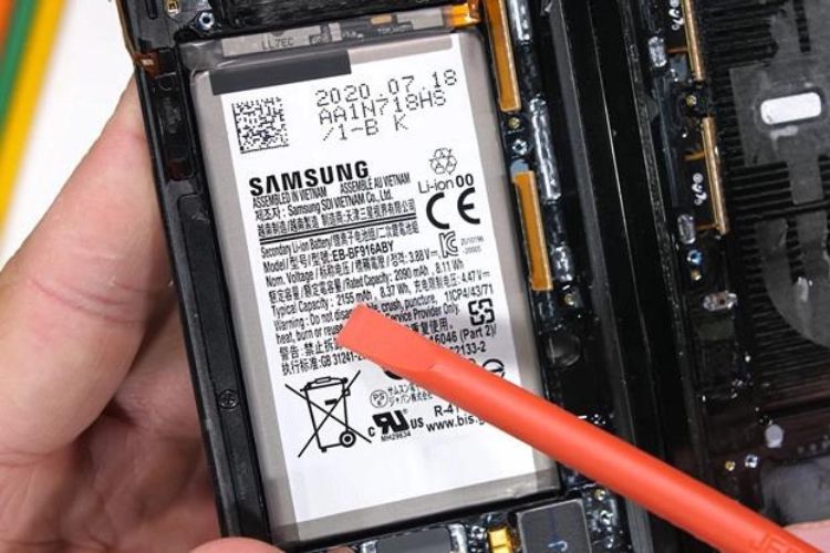 Viên pin Samsung Galaxy Z Fold có gì đặc biệt