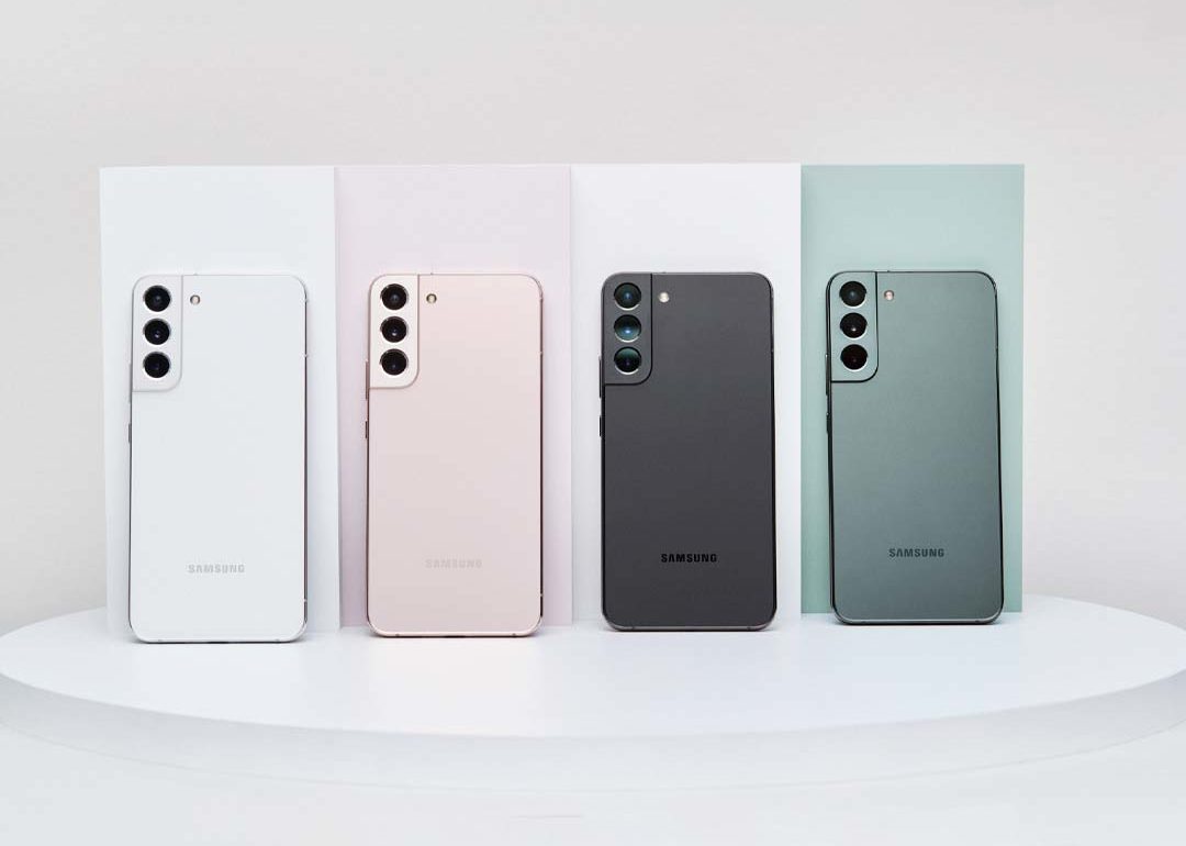 Thay lưng Samsung Galaxy S22+ 5G (SM S906, SM 9060)