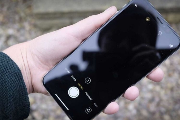 Lỗi khi mở camera lên chỉ thấy màu đen