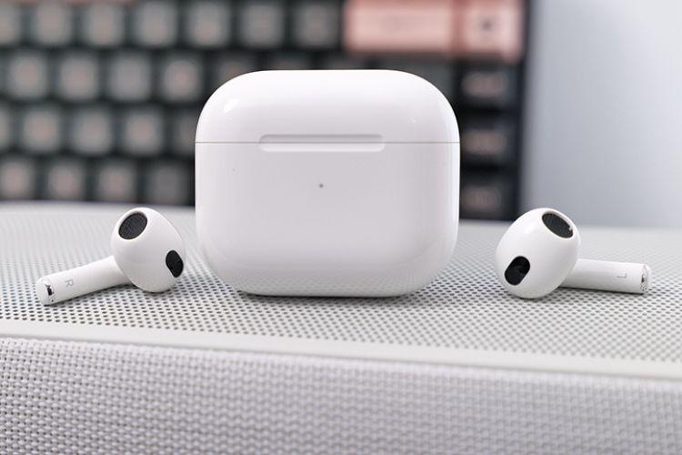 Quy trình thay Mic AirPods 3 tại Bệnh Viện Điện Thoại Laptop 24h