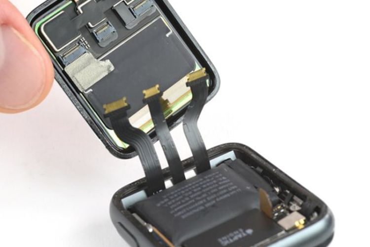 Nguyên nhân màn hình Apple Watch SE 2022 bị hư hỏng