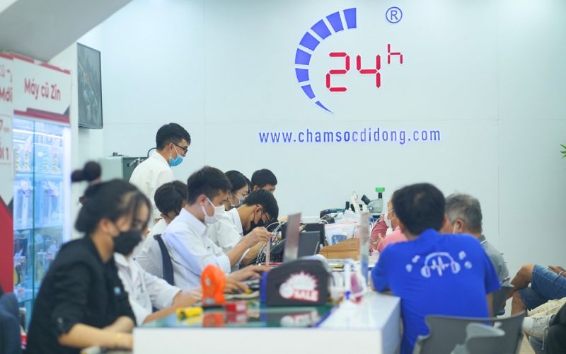 thay kính lưng iphone 12 giá bao nhiêu