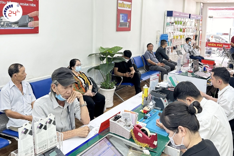 tiếp nhận thông tin khách hàng 
