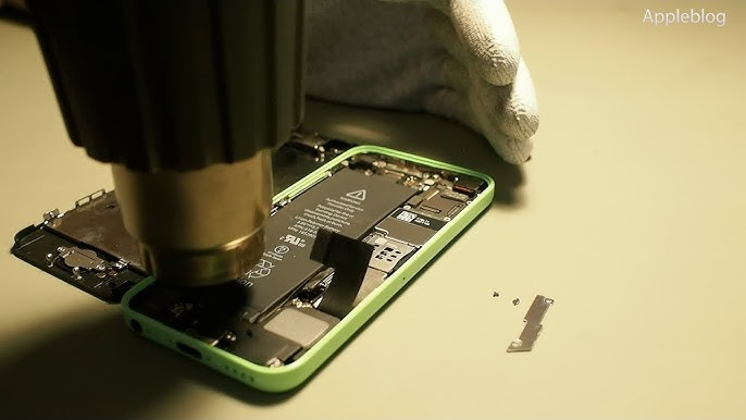 Thay pin iPhone 5C 6