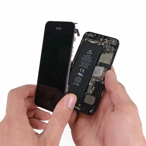 Thay pin iPhone 5S 4