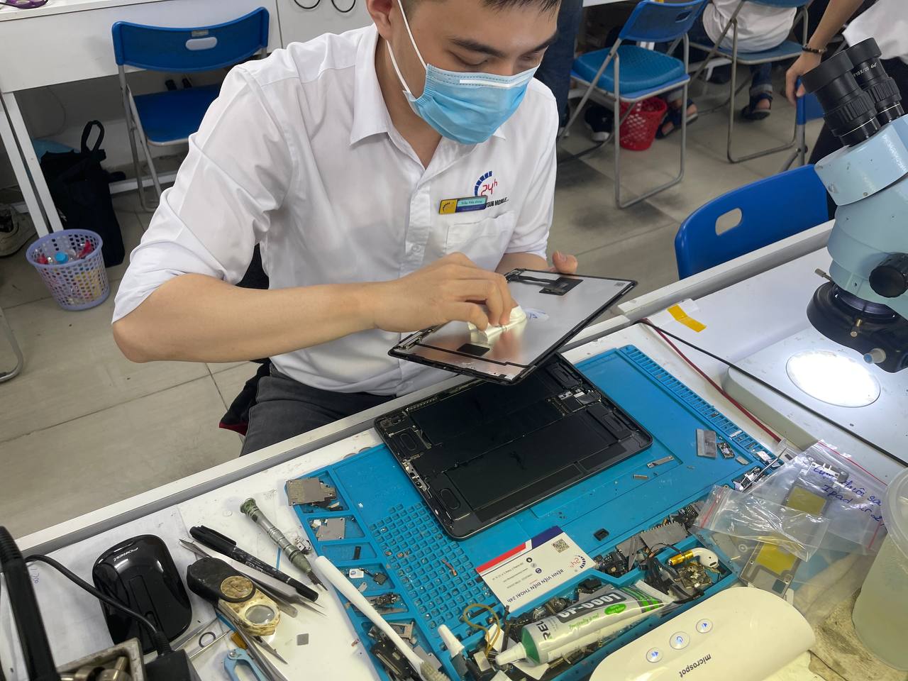 thay-pin-ipad-air-2-wifi