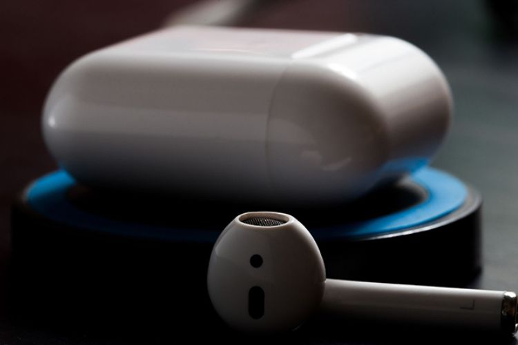Những nguyên nhân khiến AirPods 1 (A1523, A1722) bị mất nguồn