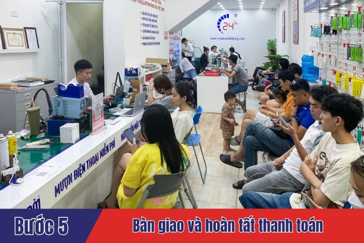 Thay mặt kính iphone 15 plus