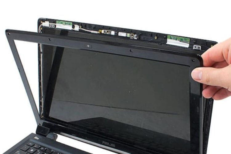 Dấu hiệu màn hình laptop Dell Inspiron 3421 bị hỏng 