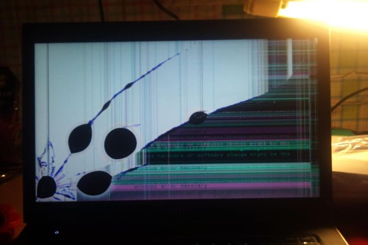 Dấu hiệu cần Thay màn hình Laptop Dell Inspiron 14R N5010