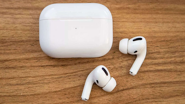 AirPods sạc không vào pin