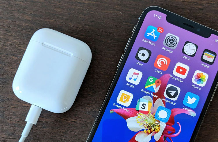 AirPods sạc không vào pin