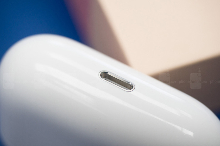 Cách phân biệt tai nghe AirPods Pro thật và giả