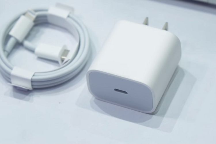 Sạc nhanh iPhone an toàn