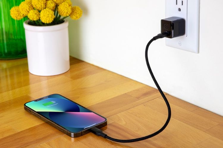 Những cách giúp iPhone của bạn sạc nhanh hơn