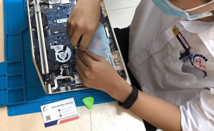 card màn hình bị hỏng 
