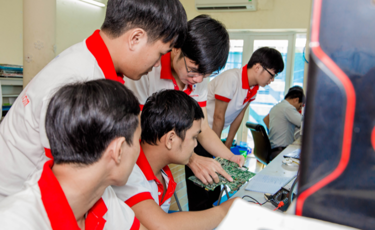 Chủ động học hỏi 