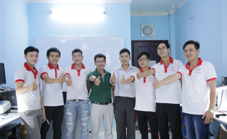 Học nghề sửa chữa điện thoại