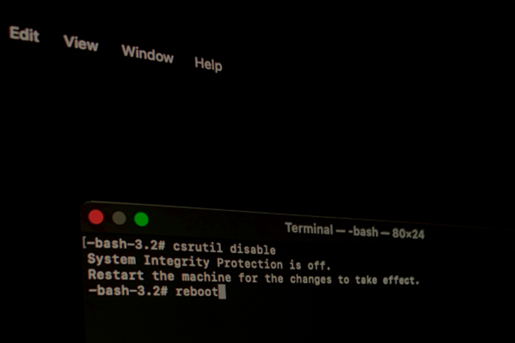 gõ reboot để máy khởi động lại là xong